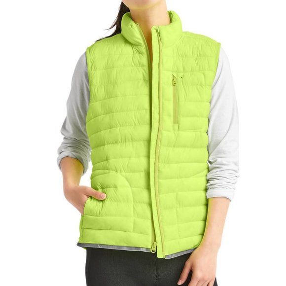 Gap Jackets & Blazers - GapFit Primaloft Lightweight Puffer Vest
